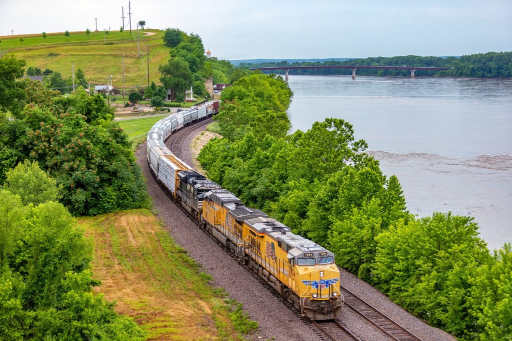 Union Pacific, Norfolk Southern Named Top Railroads on Fortune’s Most Admired List